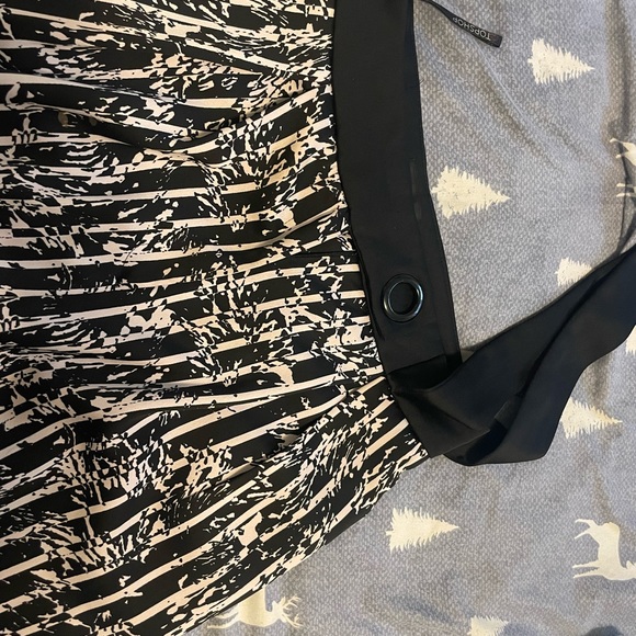 Pants and skirt - Picture 10 of 16